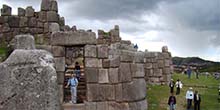 What is the weather like in Sacsayhuaman?